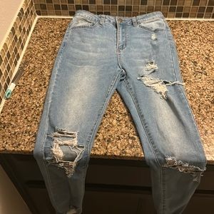 Selling blue jeans light/dark washed